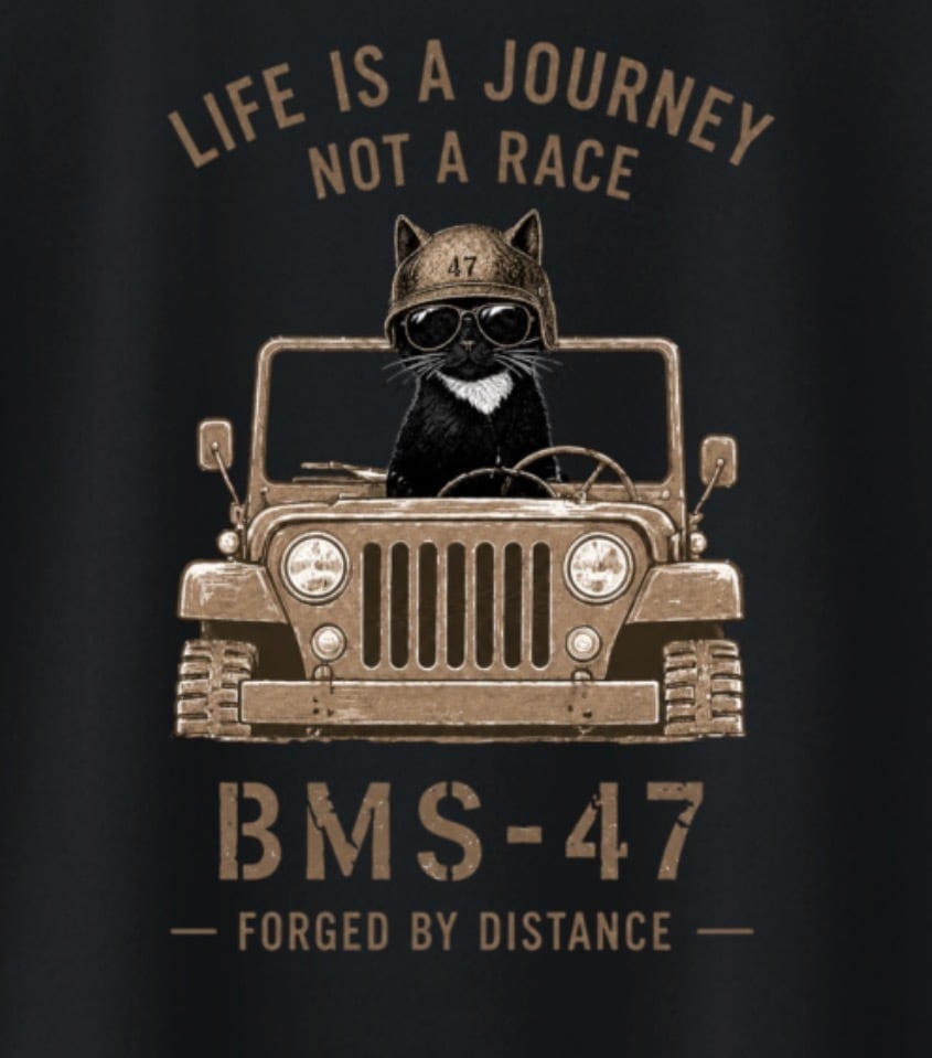 LIFE IS A JOURNEY” CAT DRIVER TEE／黒