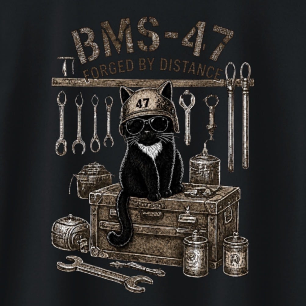 HANGAR TOOLS CAT TEE / 黒