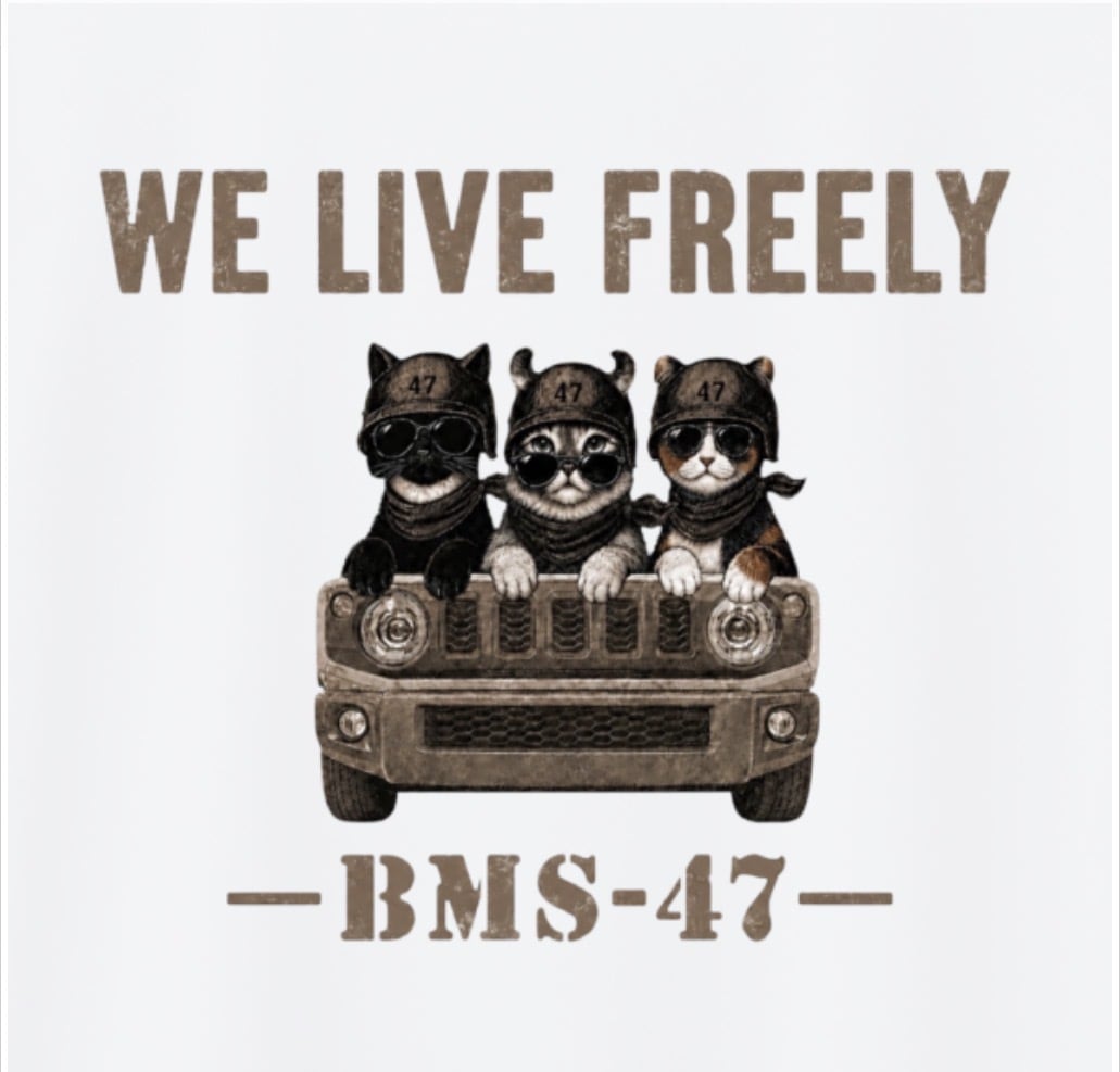 I LIVE FREELY ROUGH ROADS CAT TEE/白