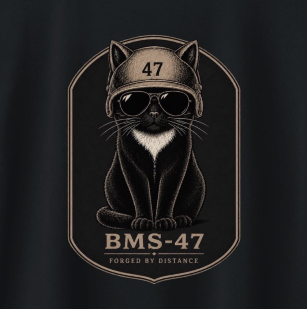 BMS-47 CLASSIC GARAGE CAT TEE/黒