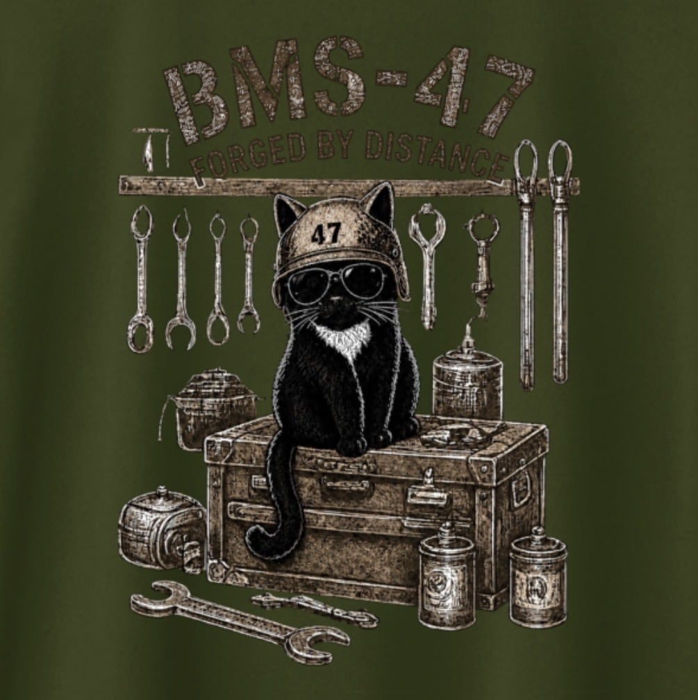 HANGAR TOOLS CAT TEE / 緑