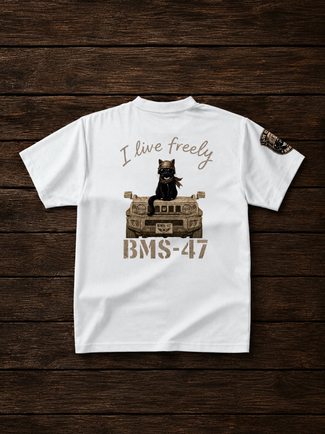 I LIVE FREELY ROUGH ROADS CAT TEE／白