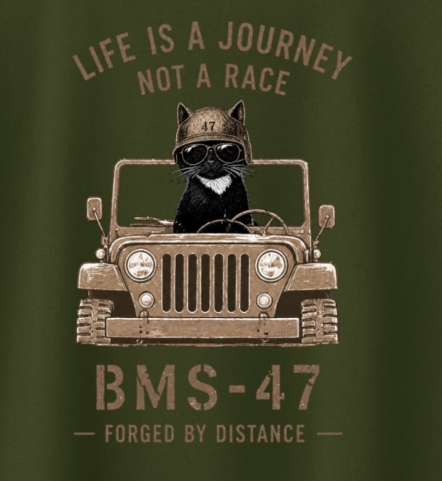 LIFE IS A JOURNEY” CAT DRIVER TEE/緑