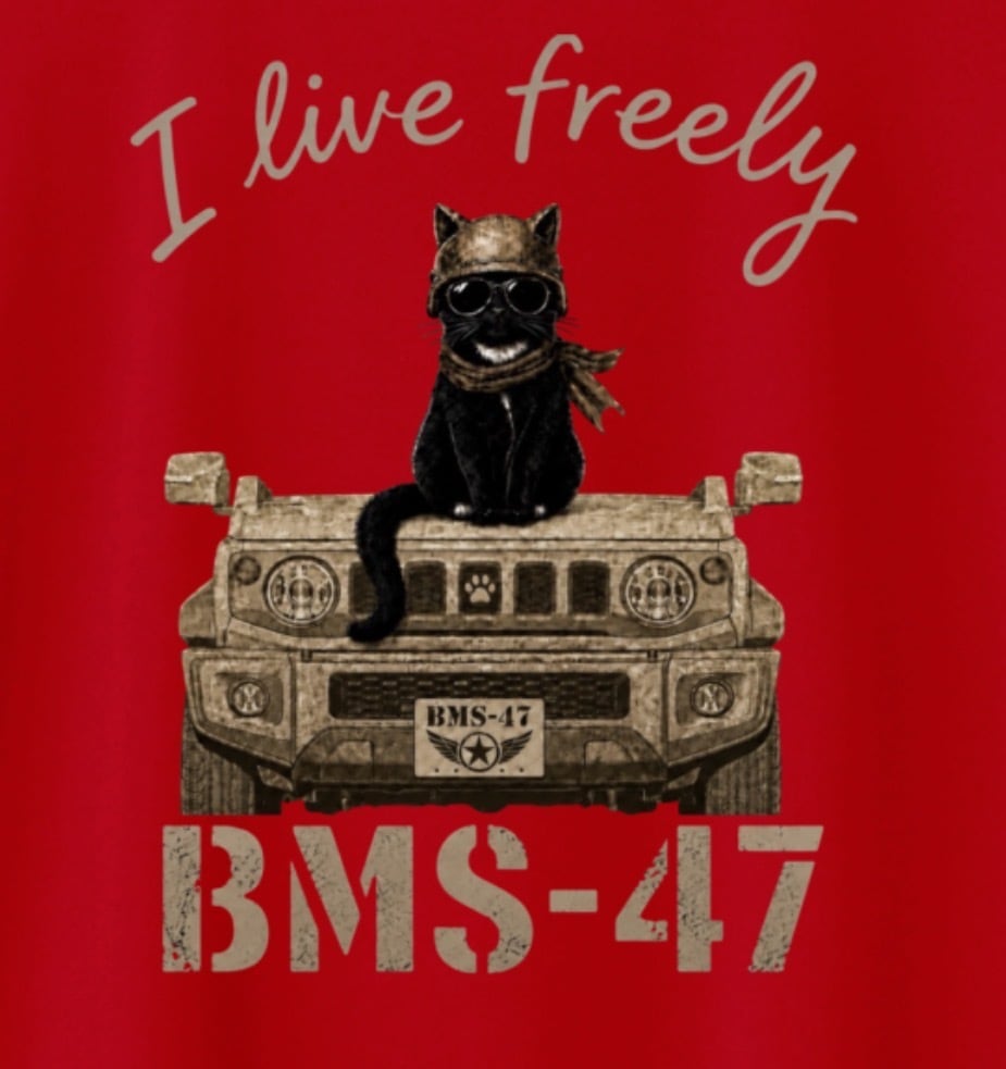 I LIVE FREELY ROUGH ROADS CAT TEE／赤